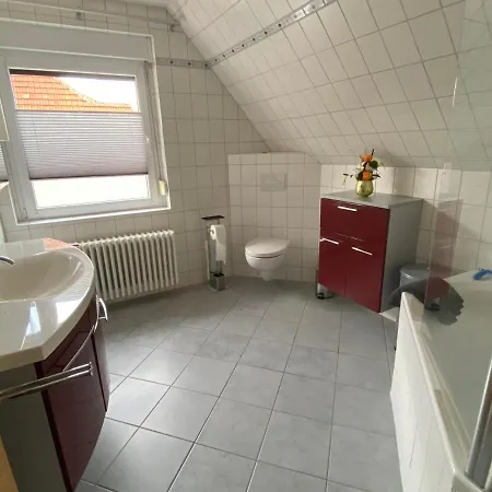 Charmantes Ferienhaus Gernrode/ Harz, Balkon, Grill, 2 Schlafzimmer Quedlinburg