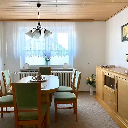 Charmantes Gernrode/ Harz, Balkon, Grill, 2 Schlafzimmer * Quedlinburg