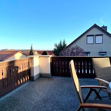Semesterbostad Charmantes Gernrode/ Harz, Balkon, Grill, 2 Schlafzimmer Quedlinburg