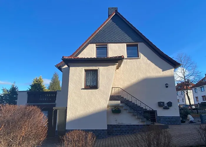 Charmantes Ferienhaus Gernrode/ Harz, Balkon, Grill, 2 Schlafzimmer * クヴェードリンブルク